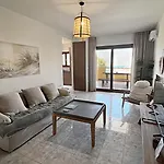 Zoe's House W/ Panoramic View 2br Ac 5min Walk Dt Kárpathos