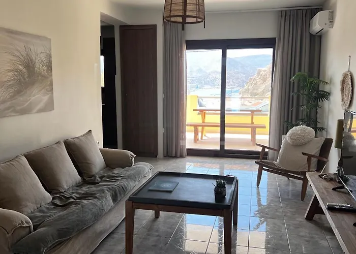 Zoe's House W/ Panoramic View 2br Ac 5min Walk Dt * Karpathos