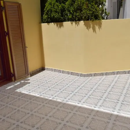 Zoe's House W/ Panoramic View 2br Ac 5min Walk Dt Apartment Karpathos Town (Pigadia)