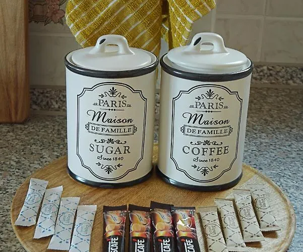 Zoe's House W/ Panoramic View 2br Ac 5min Walk Dt Apartment Karpathos Town (Pigadia)